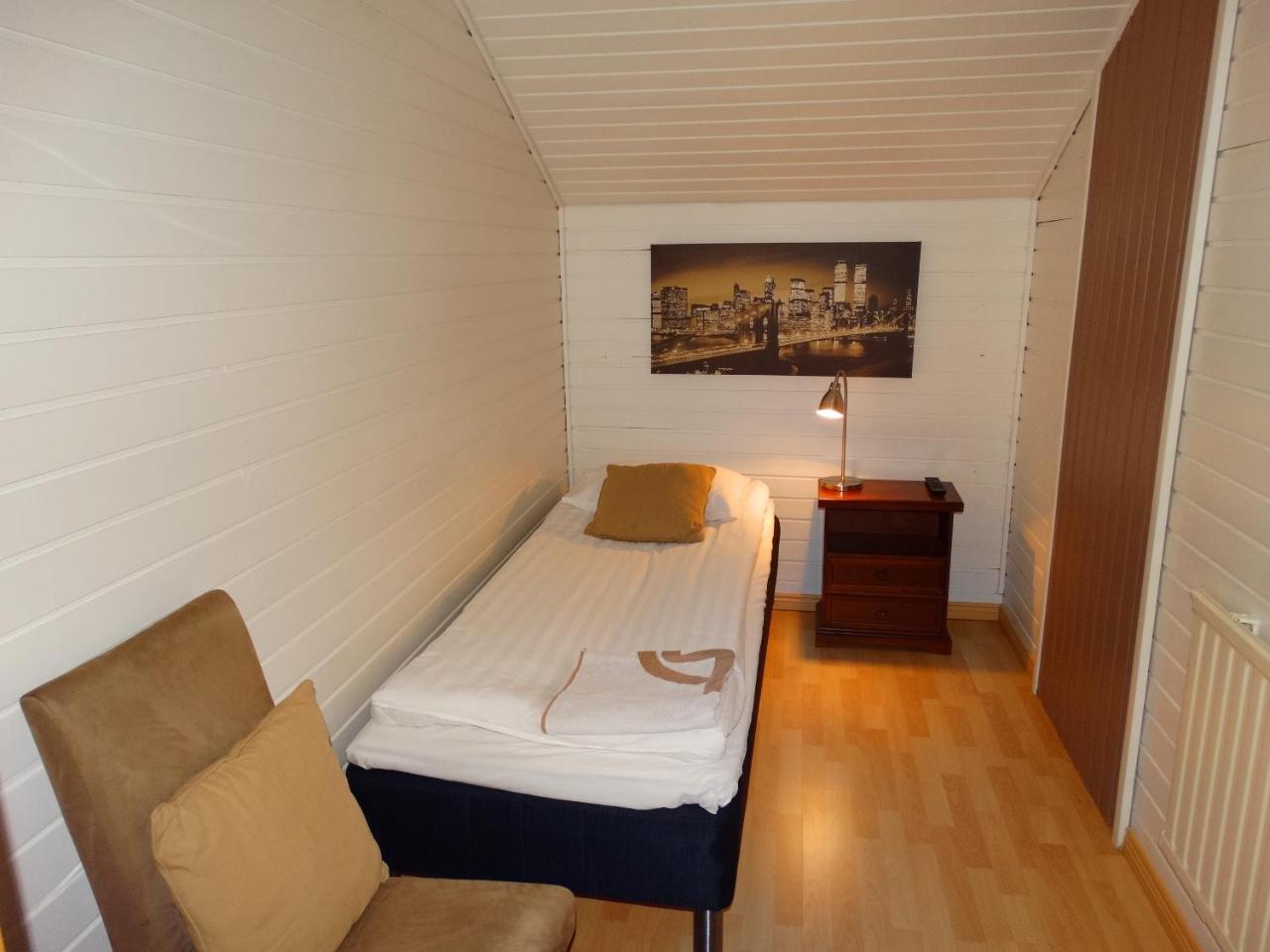 Botnia Hotel & Restaurant Kruunupyy Bagian luar foto